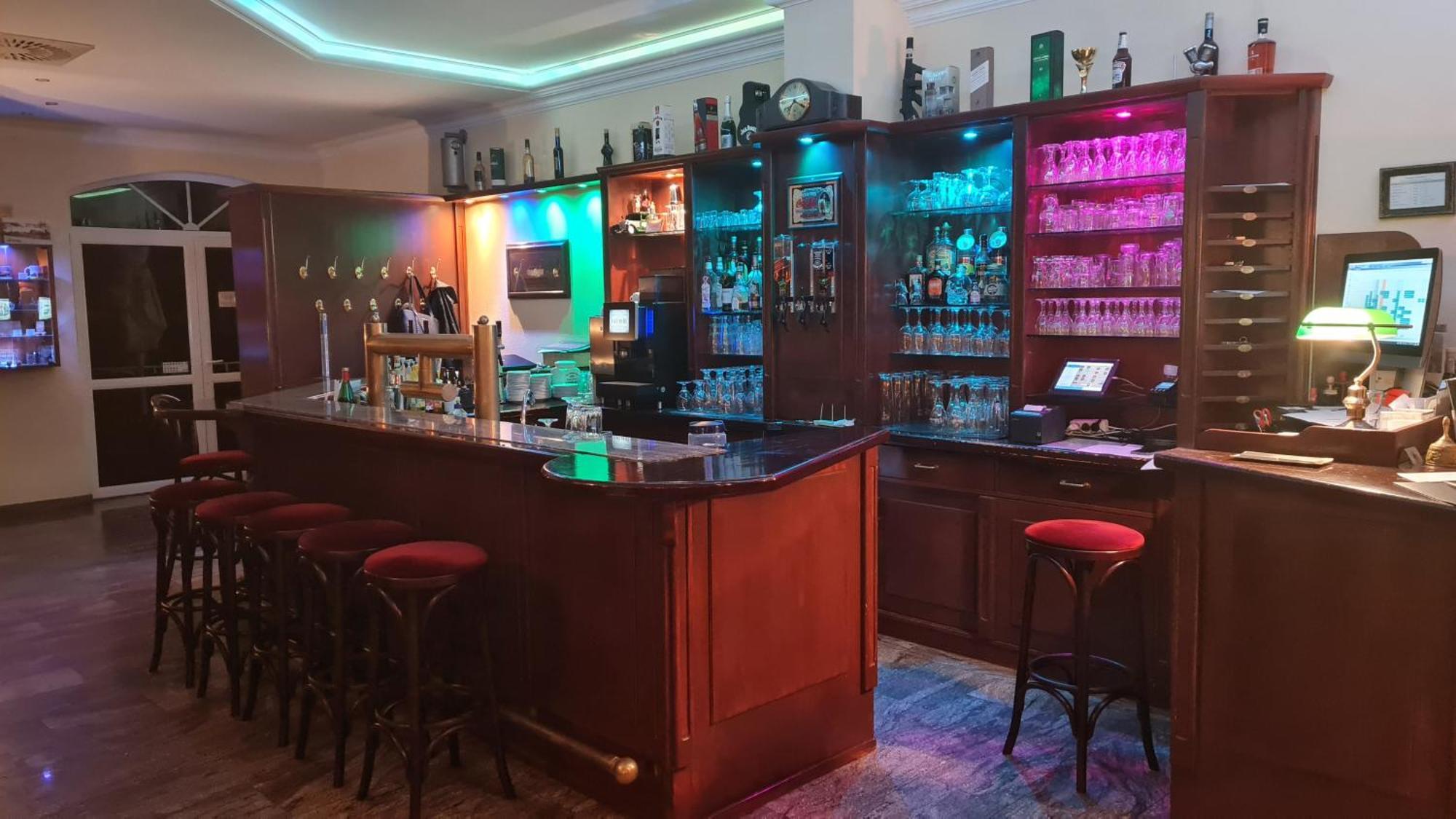 Hotel & Restaurant Haus Am See Locknitz Bagian luar foto